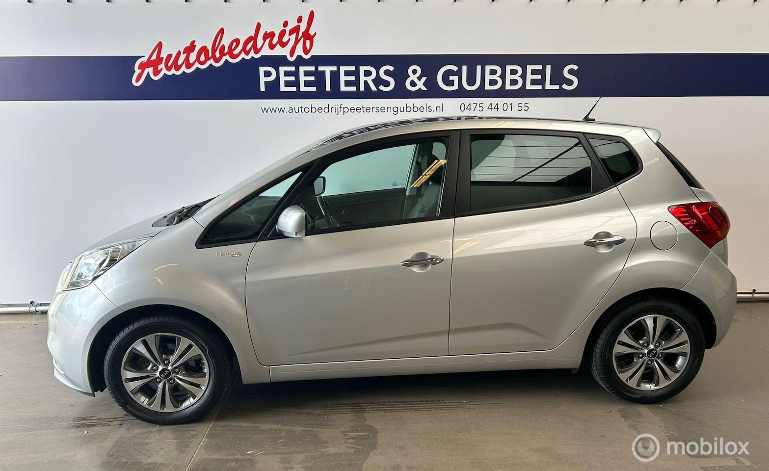 Kia Venga - 1.6 CVVT Platinum Edition - AutoWereld.nl