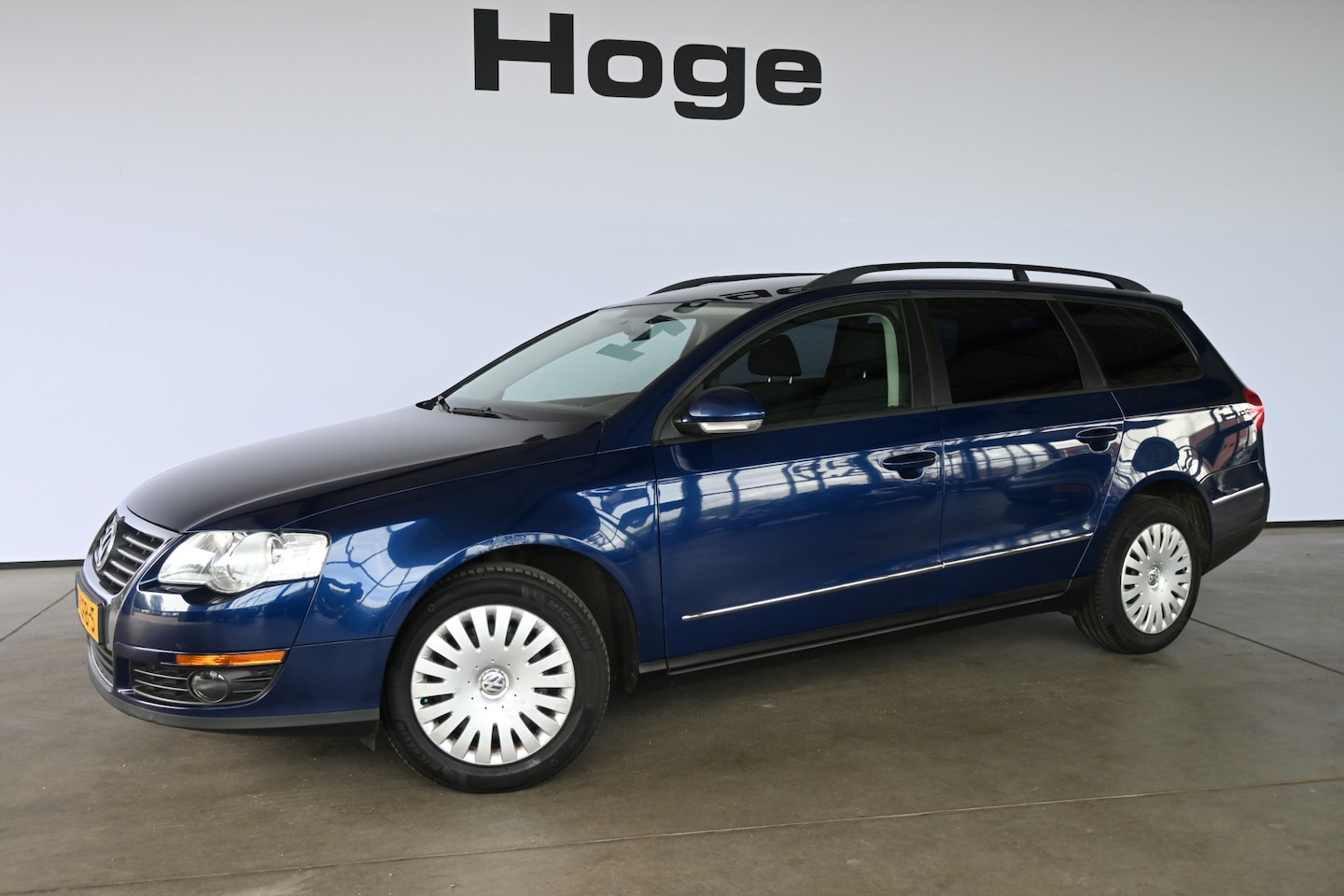 Volkswagen Passat Variant - 1.9 TDI Trendline BlueMotion Airco Cruise control Trekhaak Inruil Mogelijk! - AutoWereld.nl