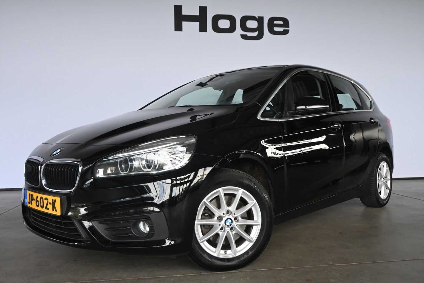 BMW 2-serie Active Tourer - 218i Automaat Centennial Executive Navigatie LED Rijklaarprijs! Inruil Mogelijk! - AutoWereld.nl