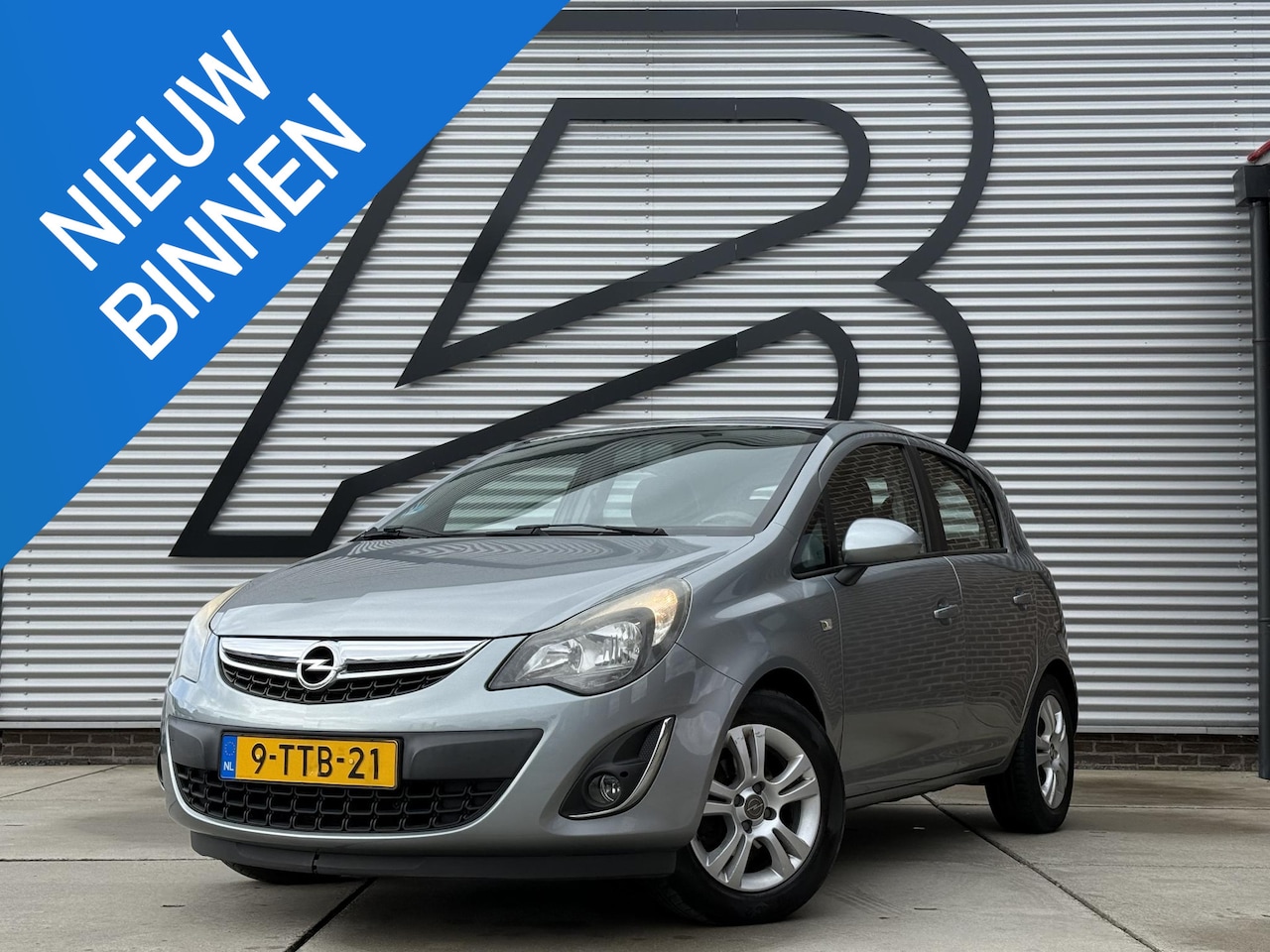 Opel Corsa - 1.4-16V Business+ 1e Eigenaar|Clima|Cruise|Trekhaak|Elek ramen|N.A.P|APK tot 04-2027 - AutoWereld.nl