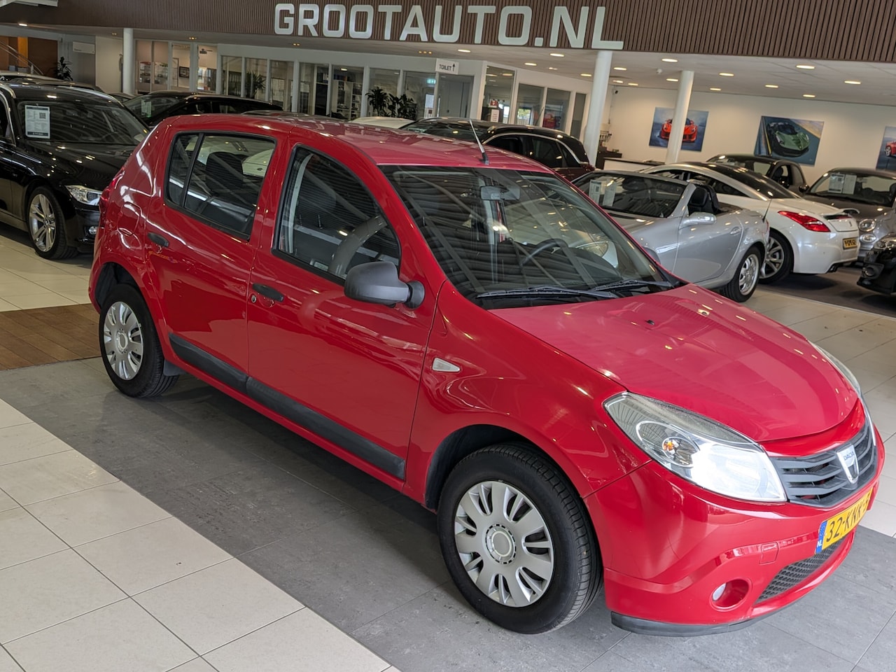 Dacia Sandero - 1.2 Ambiance Airco, Stuurbekrachtiging, Isofix - AutoWereld.nl