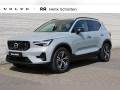 Volvo XC40 - B4 Plus Dark | Panoramadak | Trekhaak | Verwarmbare voorstoelen en stuurwiel | Premium aud