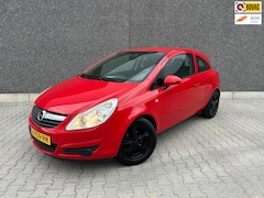 Opel Corsa - 1.2-16V Edition | AIRCO: IJSKOUD | AUX | ELEK RAMEN | PDC | APK T/M 21-5-2027 | AFLEVERBEU