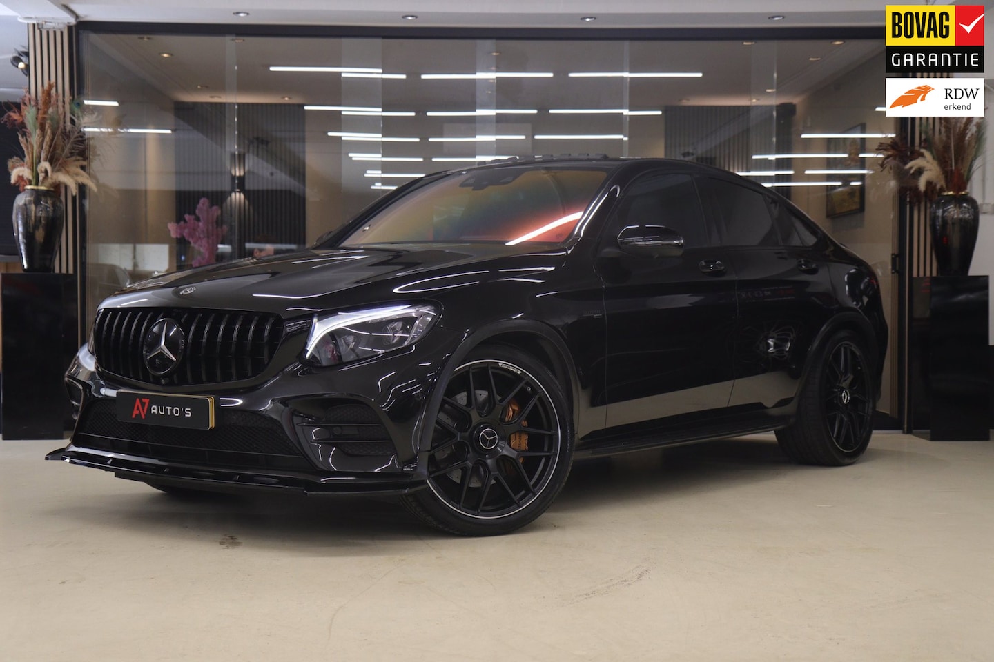 Mercedes-Benz GLC-klasse Coupé - AMG 43 4MATIC PANODAK/KEYLES/LANEASSIST/LUCHT/360CAM/SFEER/BURM/VOL - AutoWereld.nl
