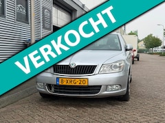 Skoda Octavia Combi - 1.6 TDI Ambition 2012 Automaat D-riem Geknapt