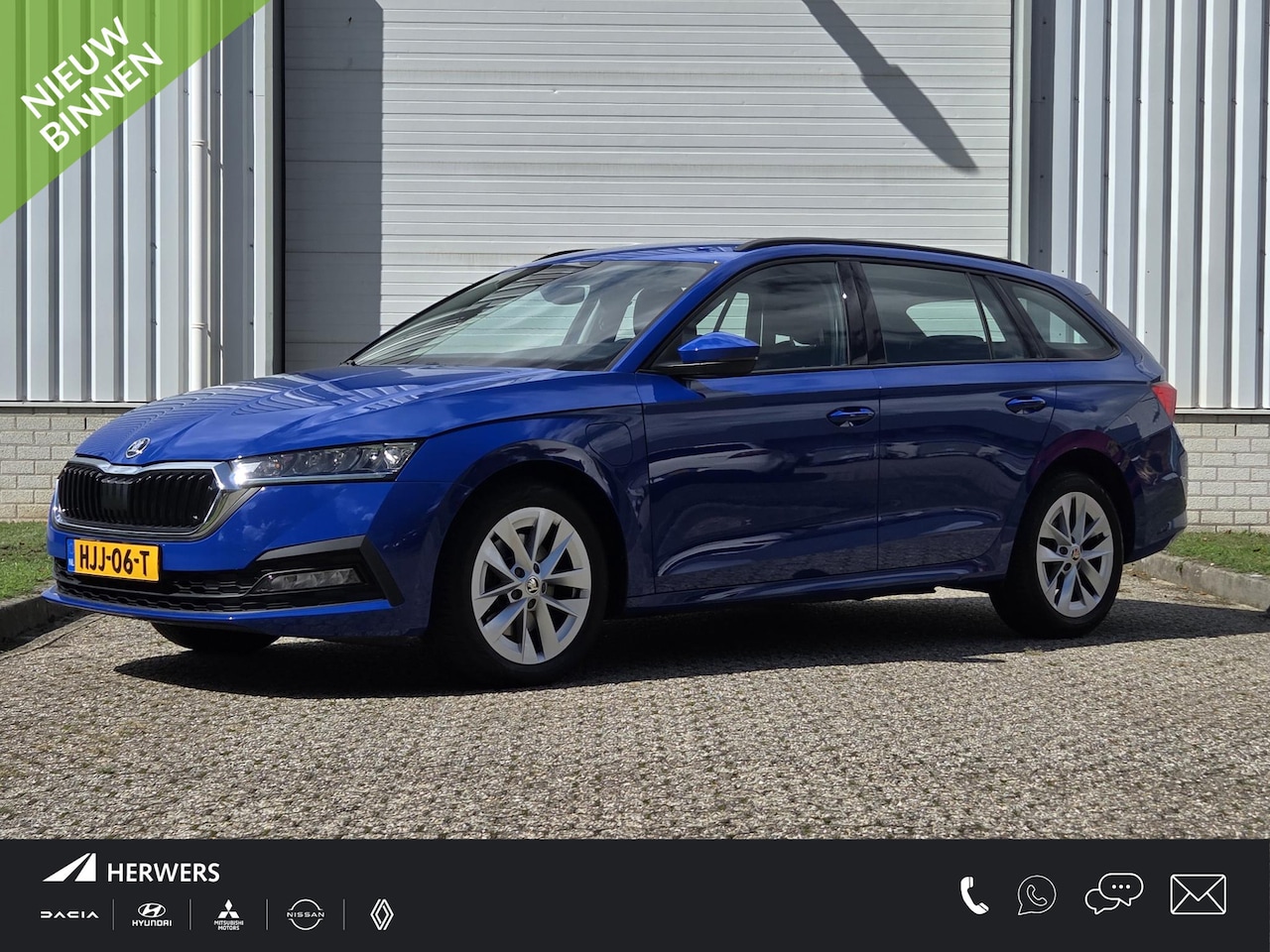 Skoda Octavia Combi - 1.4 TSI iV PHEV Business Edition / Trekhaak / All Season Banden / Navigatie d.m.v. Carplay - AutoWereld.nl