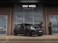 MINI Clubman - 1.5 Cooper Business Edition | 1e eigenaar | NL auto | DAB | Cruise control | Sportstoelen