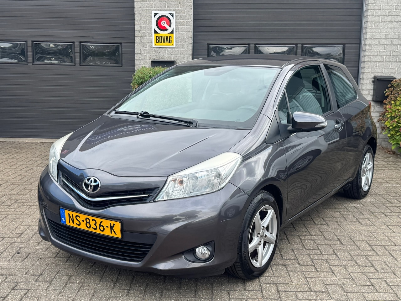 Toyota Yaris - 1.0 VVT-i Comfort *Garantie* - AutoWereld.nl