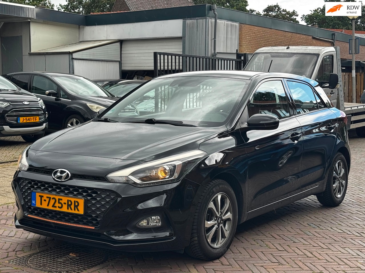 Hyundai i20 - 1.0 T-GDI Black Edition 1.0 T-GDI Black Edition - AutoWereld.nl