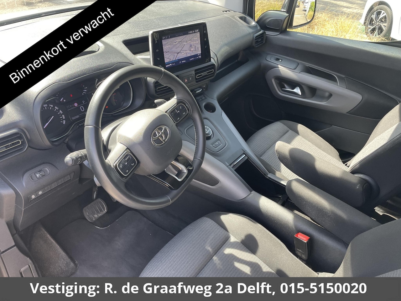 Toyota ProAce City Verso - 1.2 Turbo Dynamic | Trekhaak | Parkeersensoren | Navigatie | Dode hoek detectie | Stoelver - AutoWereld.nl