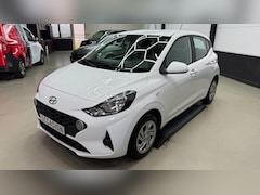 Hyundai i10 - 1.0 CarPlay, cruise control, camera achter, stoelverwarming