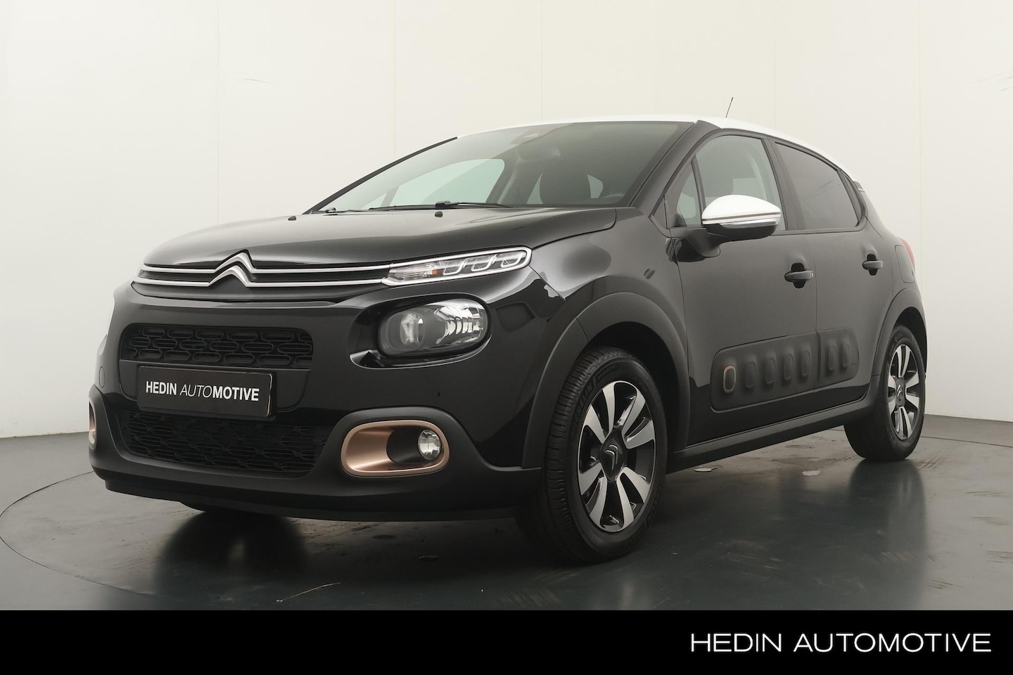 Citroën C3 - 1.2 110pk S&S Shine | Trekhaak | Parkeer Camera | Navigatie | Cruise Control | Apple Carpl - AutoWereld.nl