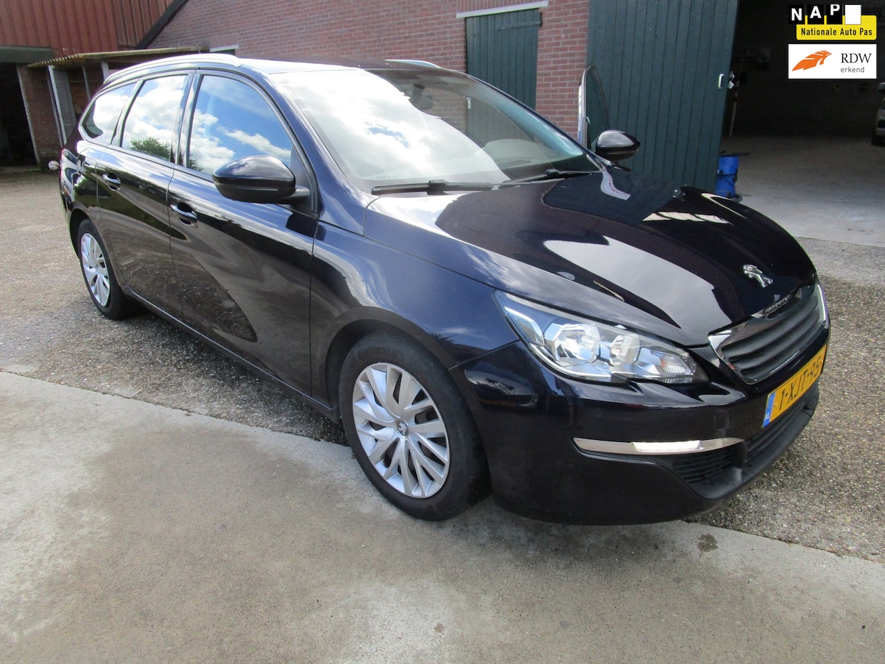 Peugeot 308 SW - 1.6 BlueHDI Blue Lease navi, clima, pdc, mooi - AutoWereld.nl