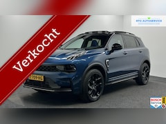 Lynk & Co 01 - 1.5 261PK Plug-in Hybrid Zwarte hemel|360 Camera|Pano|AppleCarplay|Adaptive Cruise|Origine