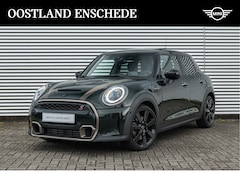 MINI Cooper S - Hatchback Automaat / Panoramadak / Sportstoelen / Achteruitrijcamera / Comfort Access / Ad