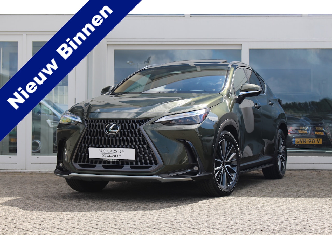 Lexus NX - 450h+ AWD President Line I Plug-in hybrid I Open dak I Uniek! - AutoWereld.nl