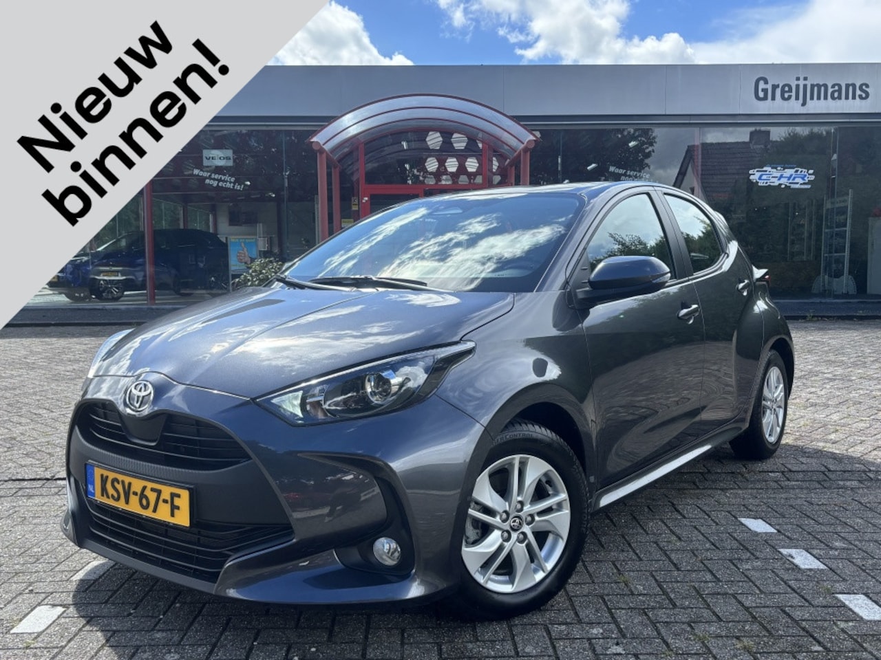 Toyota Yaris - 1.5 Hybrid Business Plus | Stoel- en stuurverwarming | CarPlay - AutoWereld.nl