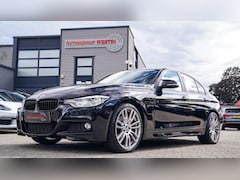 BMW 3-serie - 330e High Executive | Stoelverwarming | PDC | Navigatie | Bluetooth | M-Look