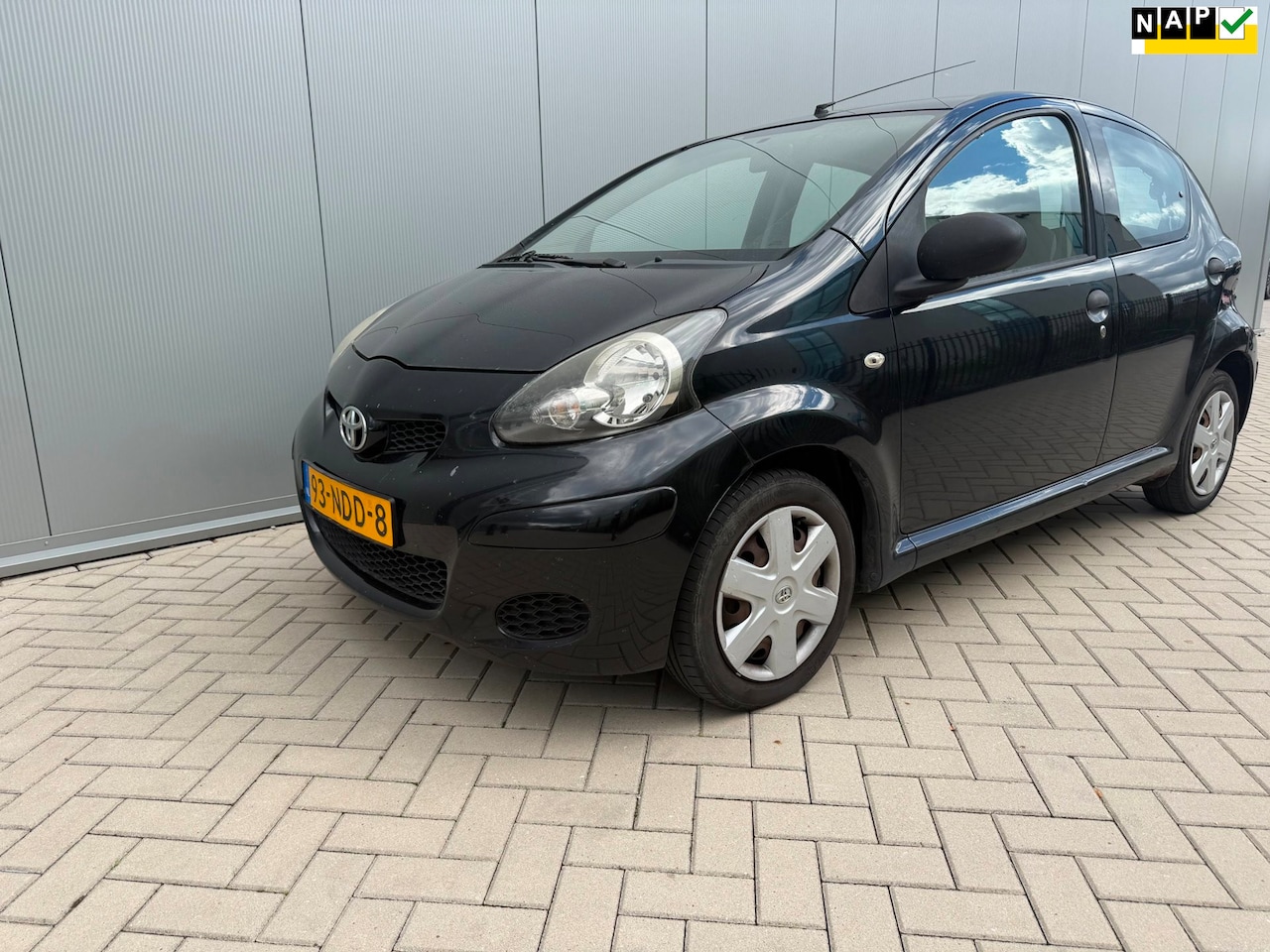 Toyota Aygo - 1.0-12V Access AIRCO - AutoWereld.nl