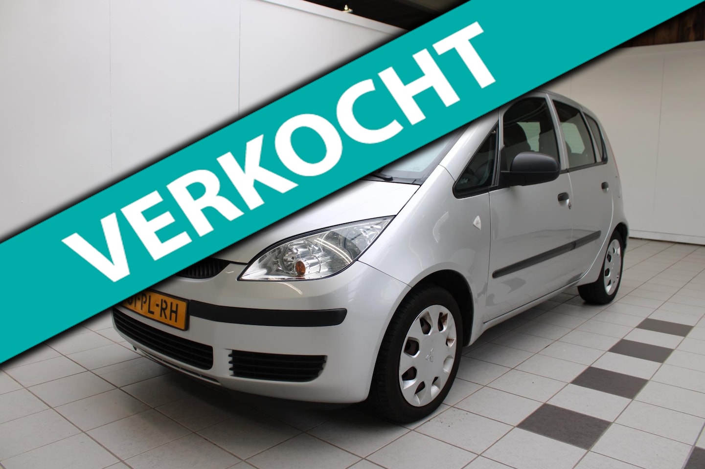 Mitsubishi Colt - 1.3 Invite - NAP en Lage KM-stand - AutoWereld.nl