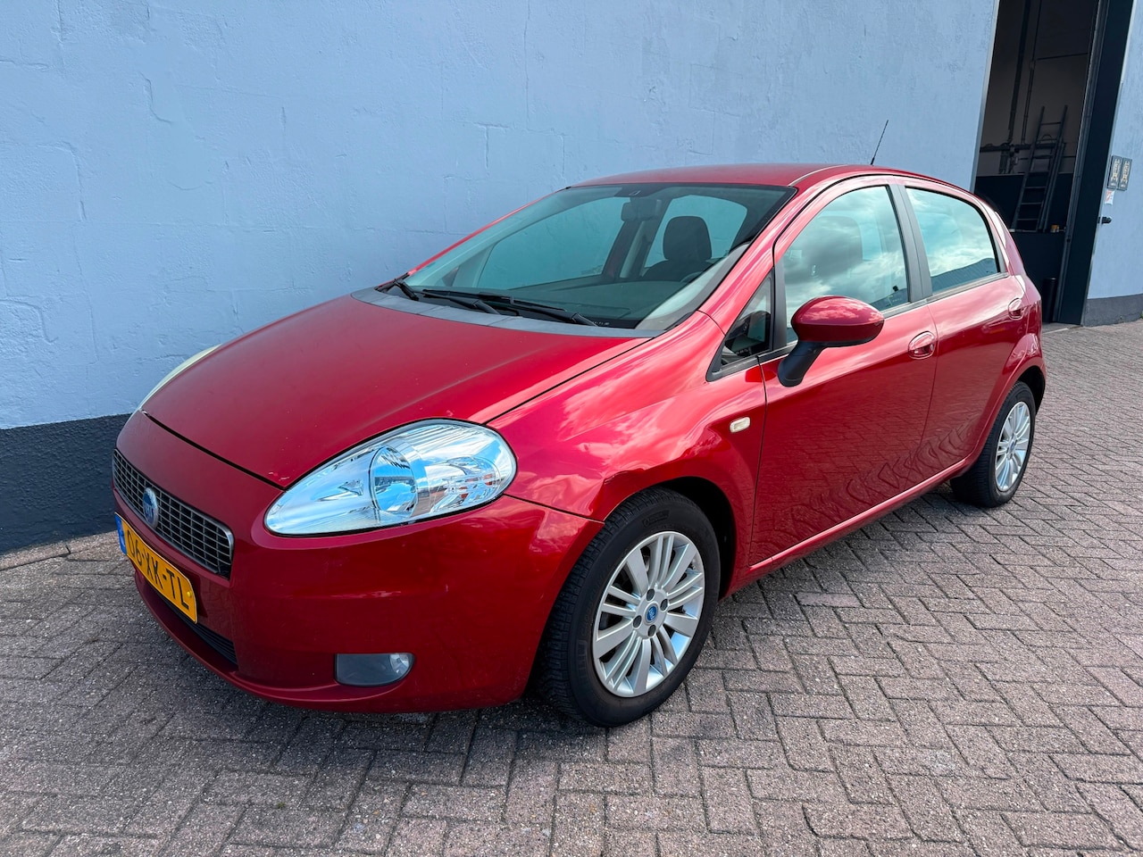 Fiat Grande Punto - 1.4 Dynamic Automaat - Climate Control - AutoWereld.nl