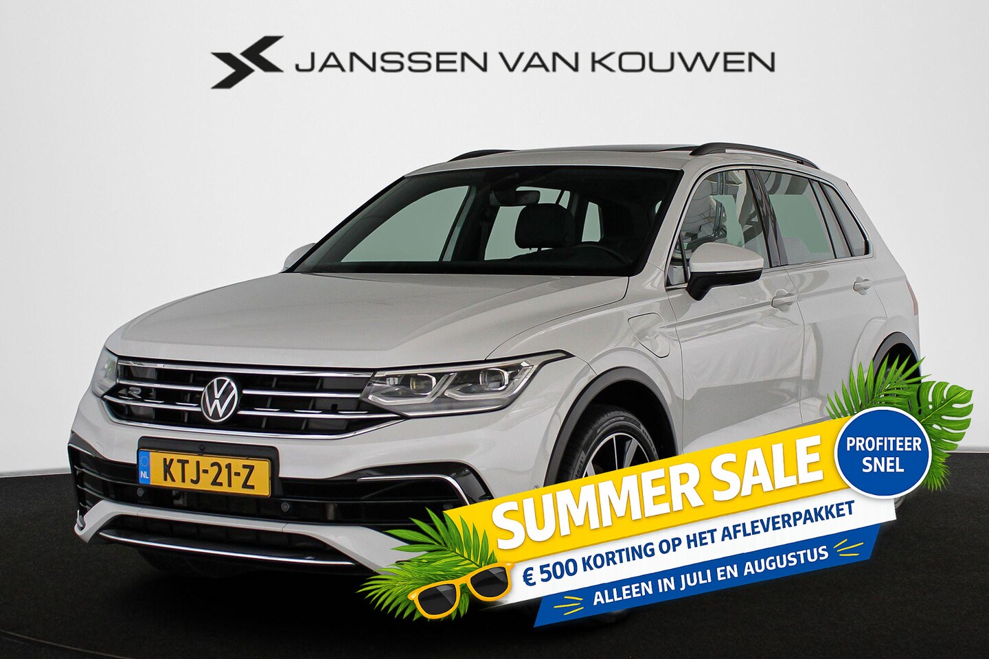 Volkswagen Tiguan - 1.4 TSI eHybrid R-Line Business+ Pano Trekhaak 360-Camera 20" Winterpakket - AutoWereld.nl