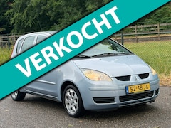Mitsubishi Colt - 1.3 Invite /Automaat/Airco/5-Deurs/
