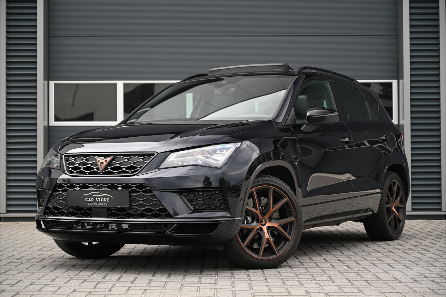 CUPRA Ateca - 2.0 TSI 4DRIVE 300 PK / PANO / BEATS / LED / 360 CAMERA / ACC / SFEERVERLICHTING / CRYSTAL - AutoWereld.nl