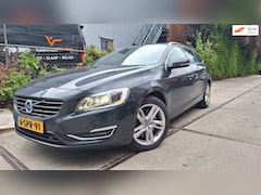 Volvo V60 - 2.4 D6 AWD Plug-In Hybrid Summum