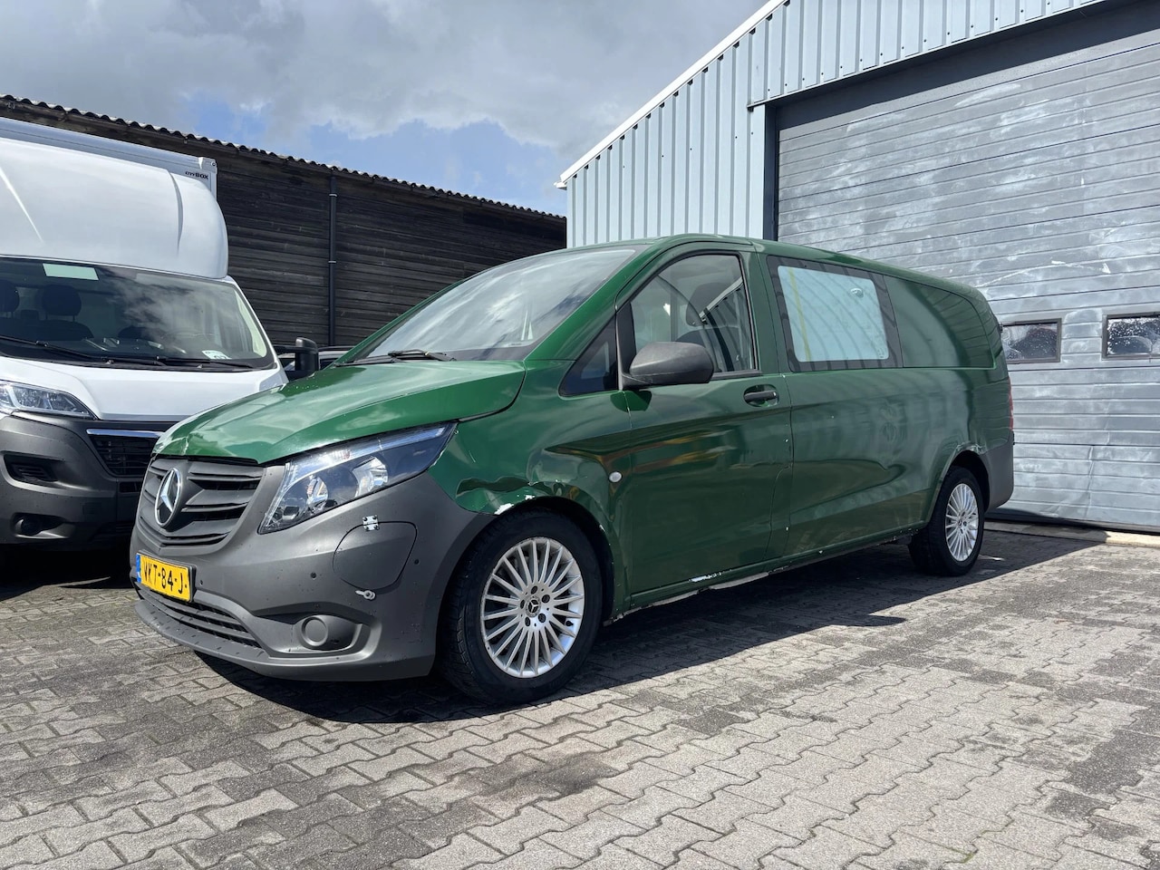 Mercedes-Benz eVito Tourer - Airco Cruisecontrol Konvekta Cooler (Care is white) - AutoWereld.nl