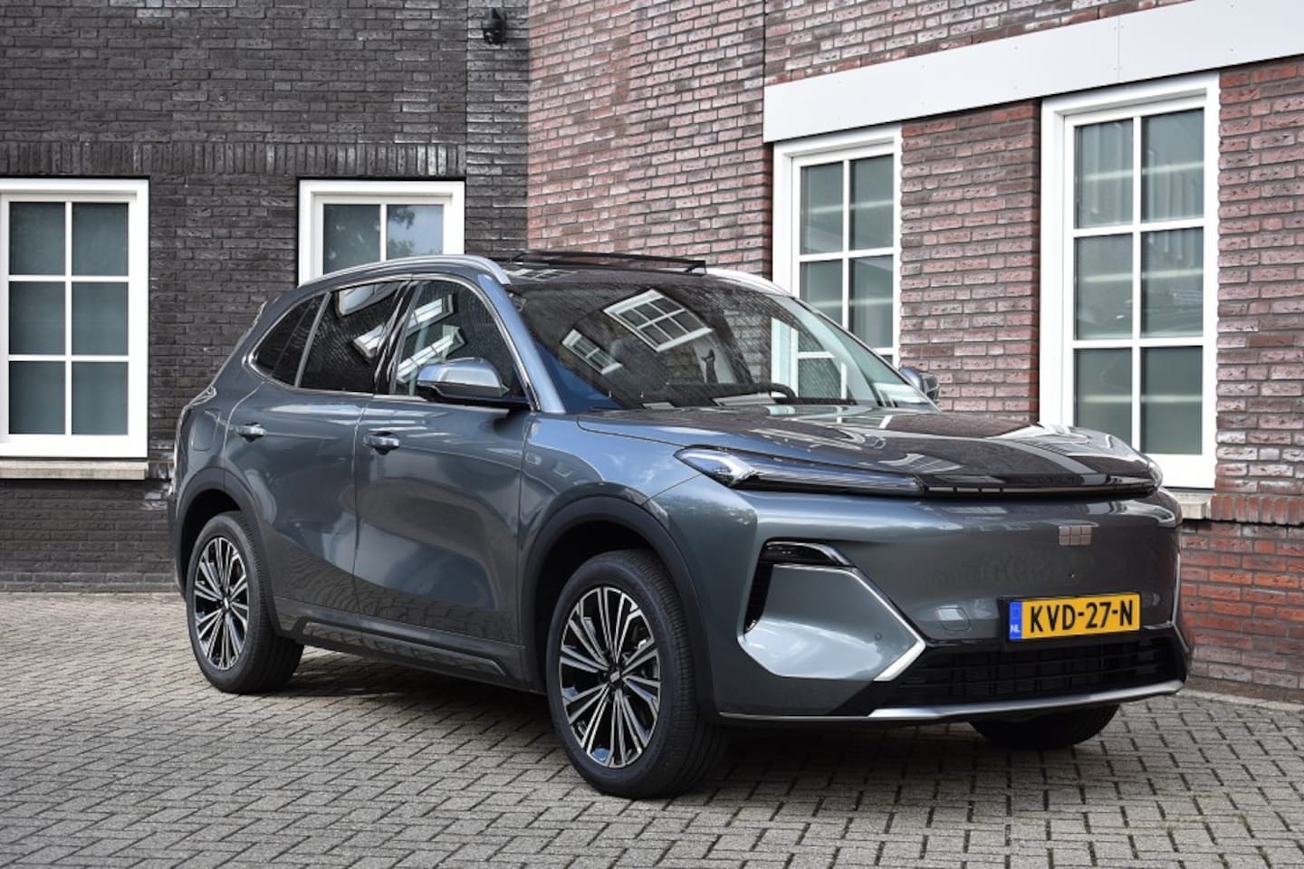 Geely Starray EM-i - EM-i Max + PHEV Long Range/136km WLTP Wij zijn op afspraak geopend! Graag bellen voor uw k - AutoWereld.nl