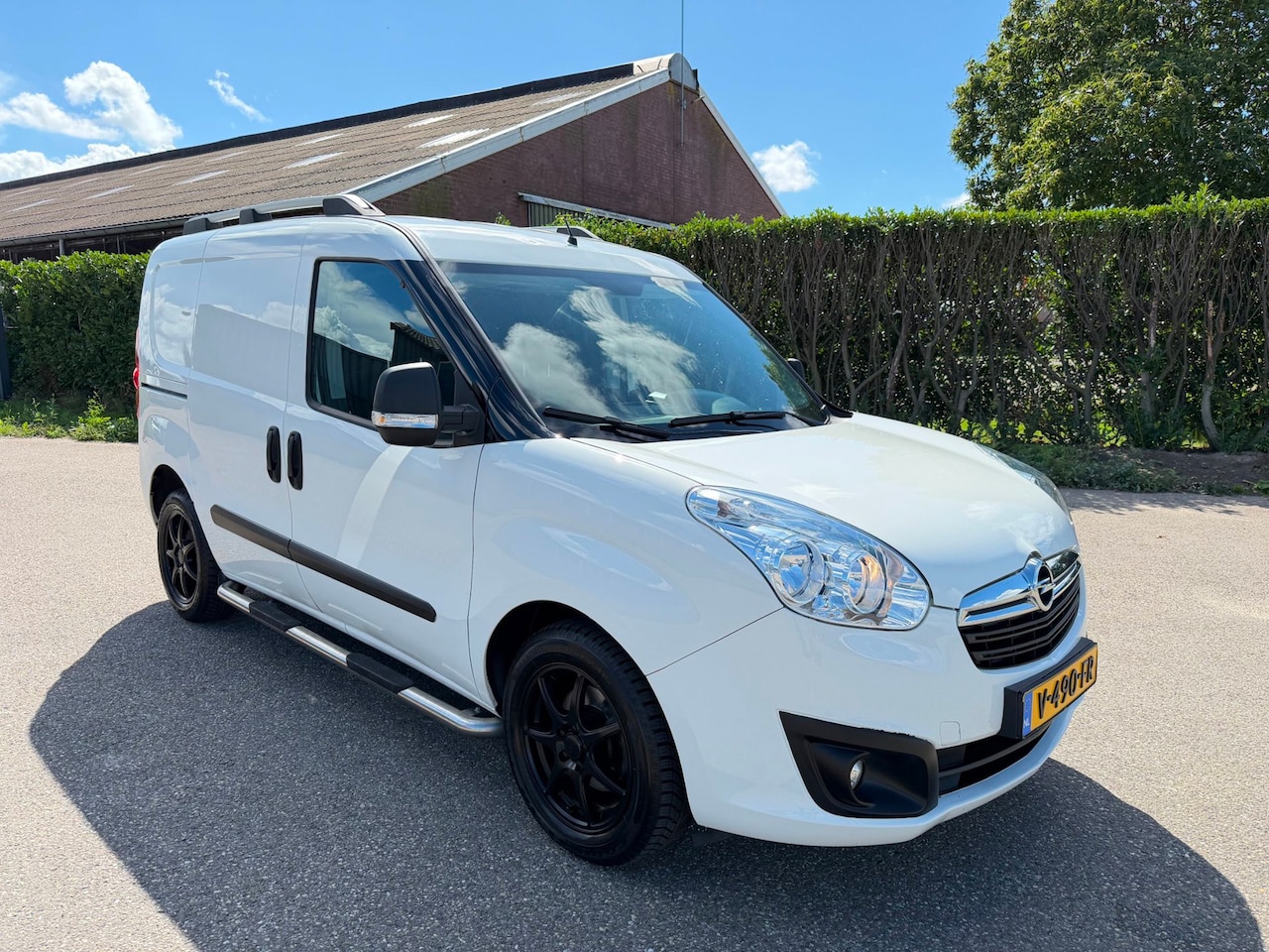 Opel Combo - 1.3 CDTi SPORT - AC - EURO 6 - APK 4/2027 - AutoWereld.nl