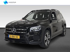 Mercedes-Benz GLB - 180 Luxury Line | Achteruitrijcamera | Navigatiesysteem full map + hard disk | Trekhaak El