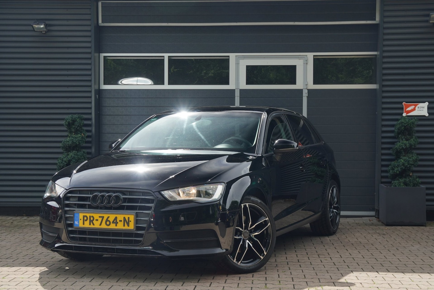 Audi A3 Sportback - 1.2 TFSI Attraction Pro Line NAVI PDC 18 INCH - AutoWereld.nl