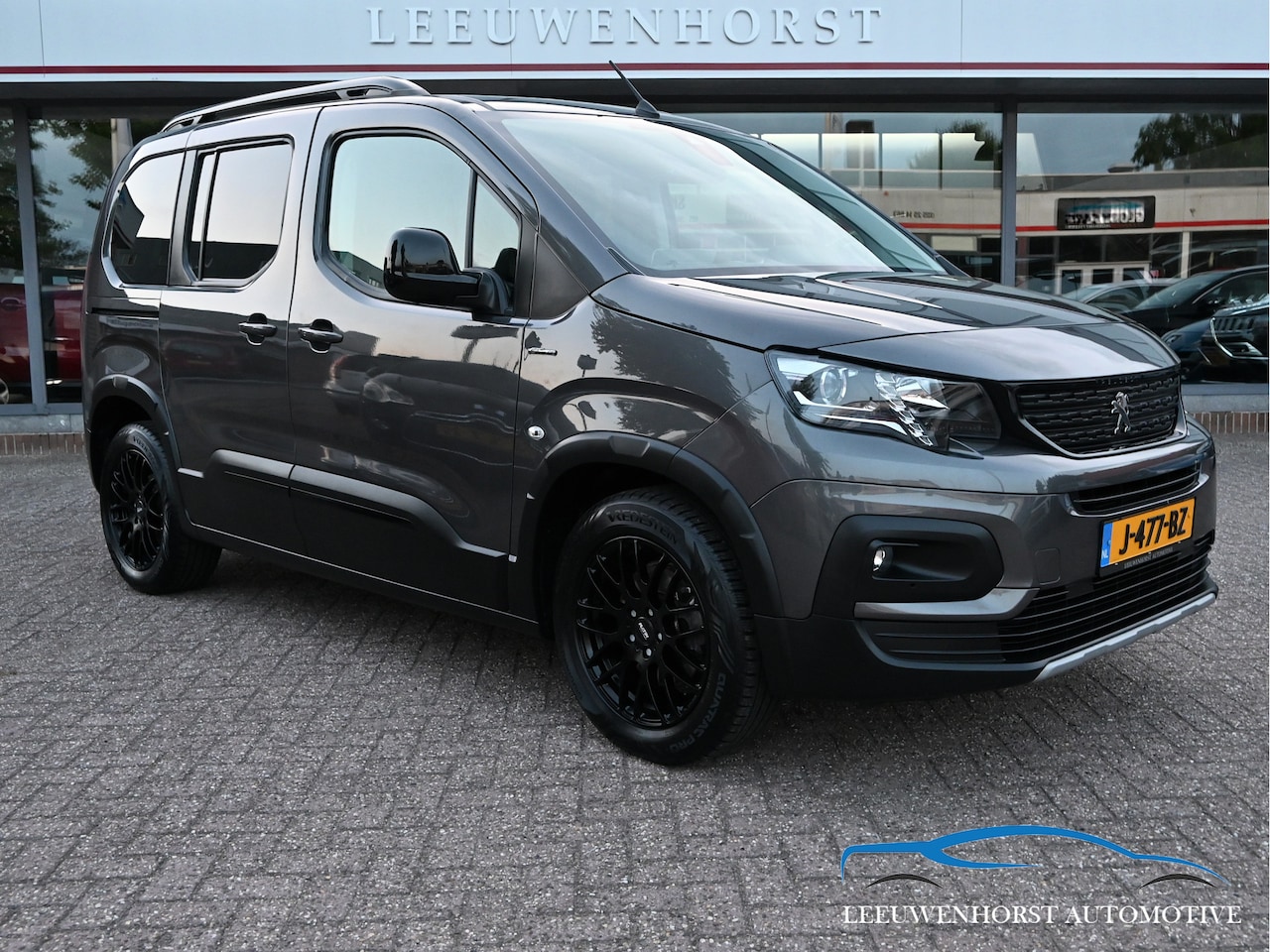 Peugeot Rifter - 1.2 Puretech GT-Line 1.2 Puretech GT-Line, panodak, half leer, DAB, clima, cruise, keyless NL-dealerauto - AutoWereld.nl