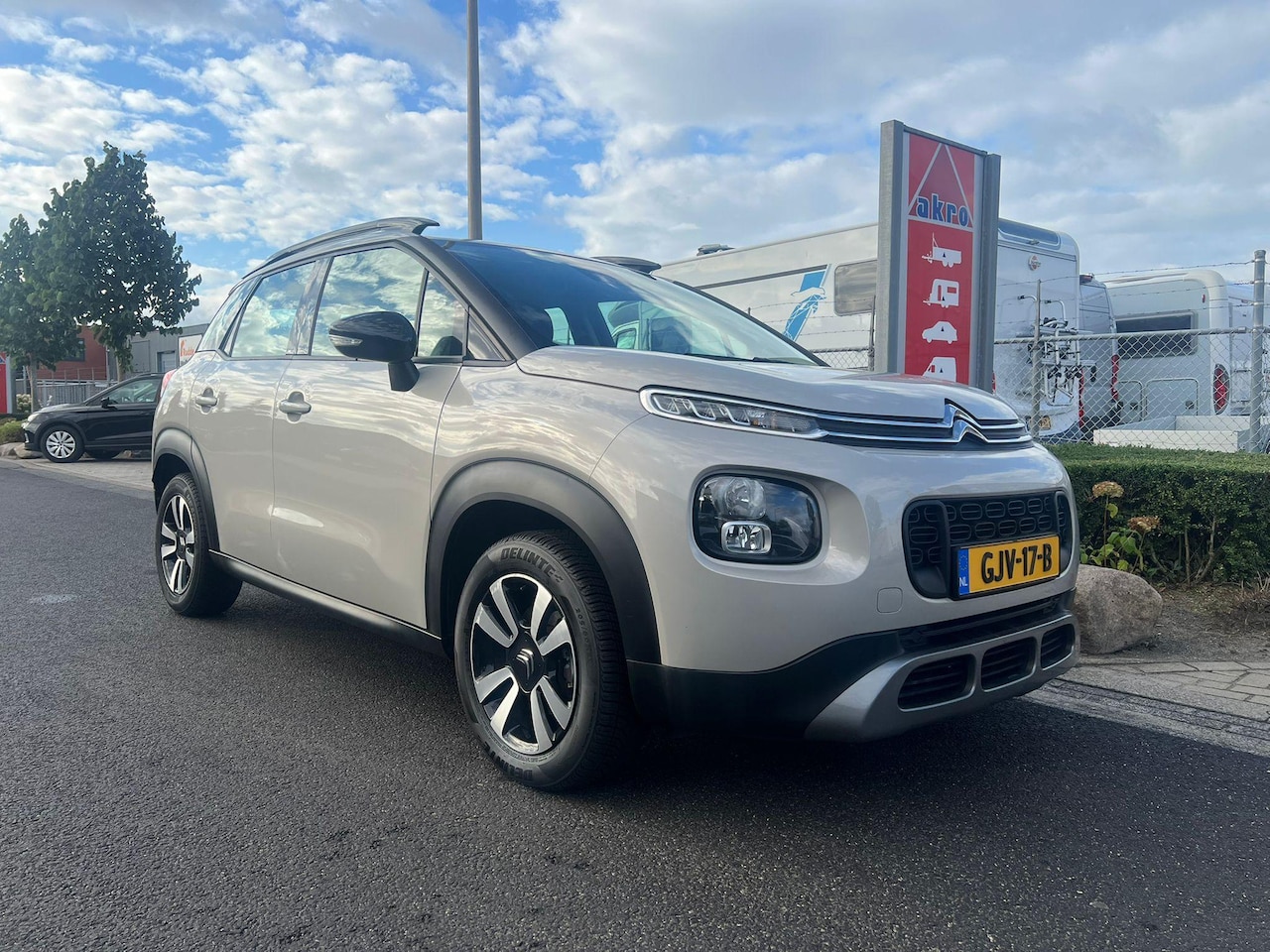 Citroën C3 Aircross - 1.2 PureTech S&S Shine | Airco | Cruise Control | Bluetooth - AutoWereld.nl