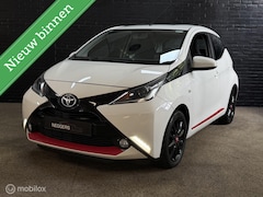 Toyota Aygo - 1.0 VVT-i x-clusiv CAMERA CRUISE AIRCO VELGEN