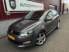 Volkswagen Polo - 1.4-16V Highline // 5-DRS // Airco // 145 DKM //