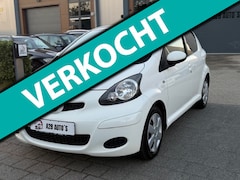 Toyota Aygo - 1.0-12V Access| Airco| Display | Nieuwe APK