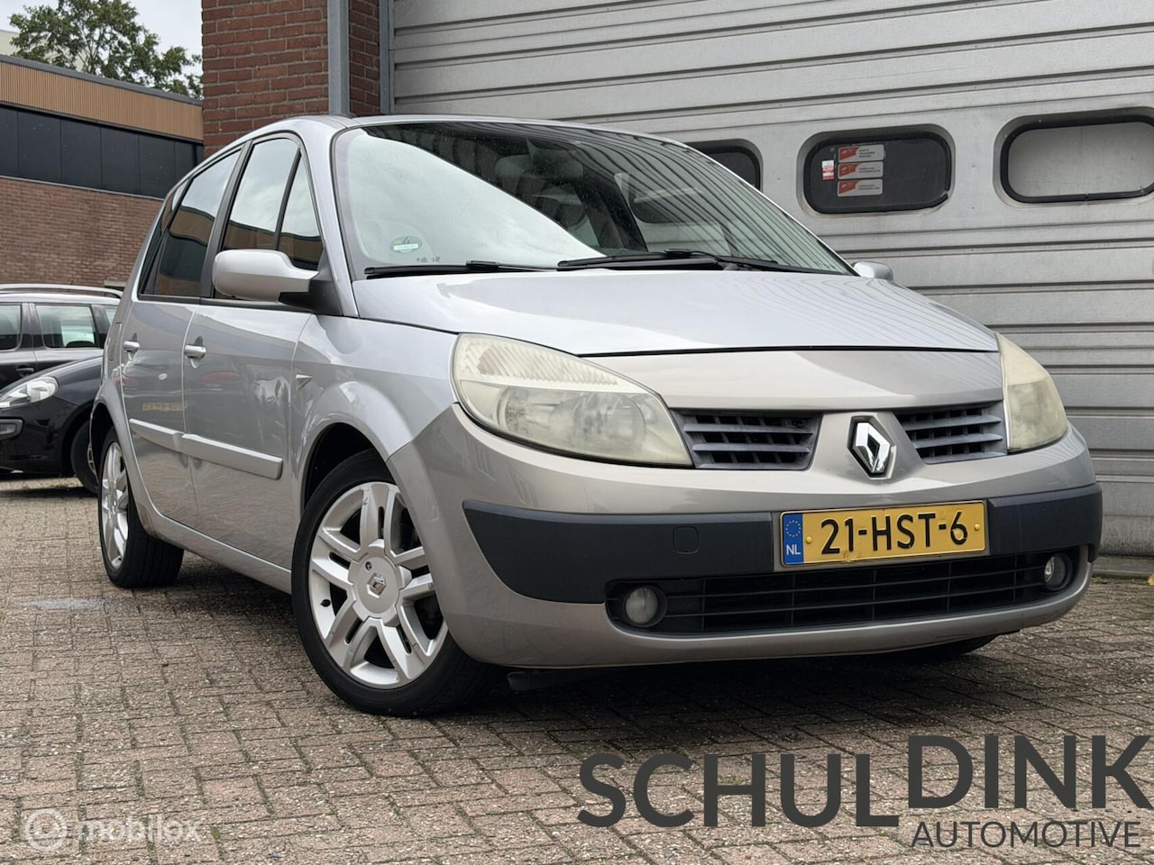 Renault Scénic - 1.6-16V TREKHAAK|CRUISE CONTROLE|PANORAMADAK - AutoWereld.nl