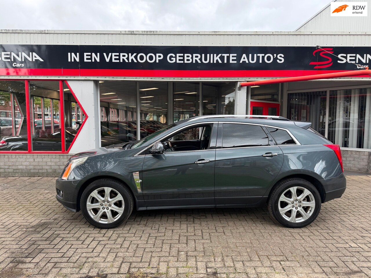 Cadillac SRX - 3.0 V6 AWD Sports Luxury - Pano - DVD - Inr Mog - AutoWereld.nl