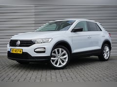 Volkswagen T-Roc - 116PK | WIT PARELMOER | AIRCO | 18 INCH LICHTMETAAL