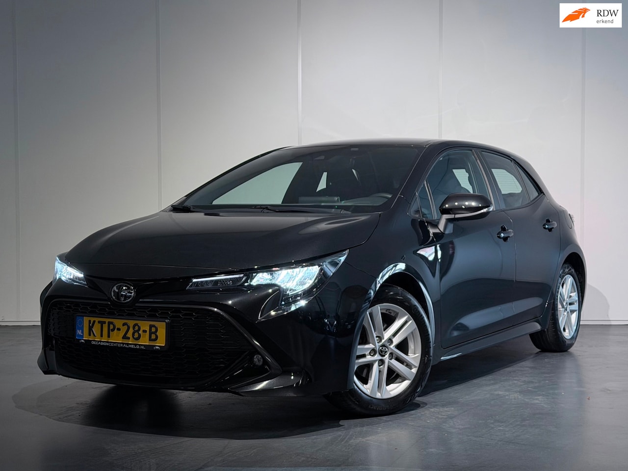 Toyota Corolla - 1.2 Turbo Active /Clima/ACC/LaneAss/HeadUp/Keyless/Camera/LED/LMV - AutoWereld.nl