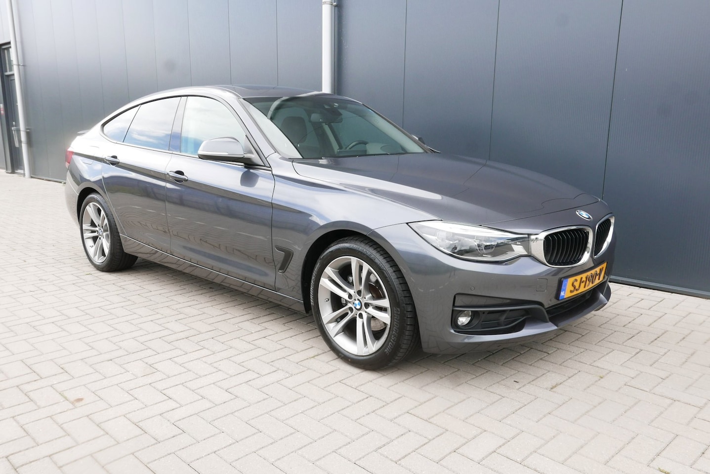 BMW 3-serie Gran Turismo - 320d High Executive AUT,NAVI,LEER,XENON,TREKHAAK,124316 KM. - AutoWereld.nl