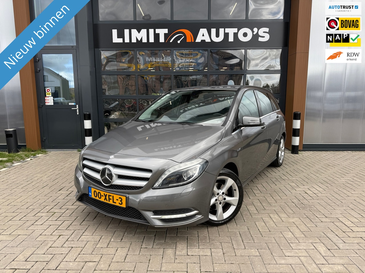 Mercedes-Benz B-klasse - 200 Ambition/Navi/Xenon/Leer/Climate/Cruise/Pdc v+a/El.ramen/Lmv/6-bak - AutoWereld.nl