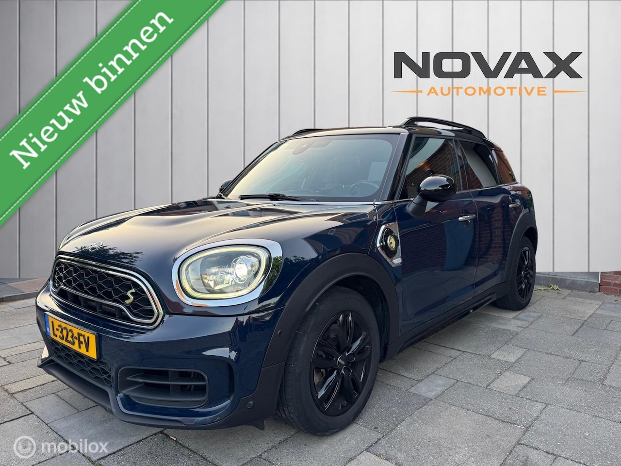 MINI Countryman - 1.5 Cooper S E ALL4 John cooper works - AutoWereld.nl