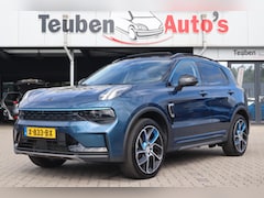 Lynk & Co 01 - 1.5 | Trekhaak | 360 Camera | Panoramadak | Adaptive cruise | Apple Carplay/Android Auto