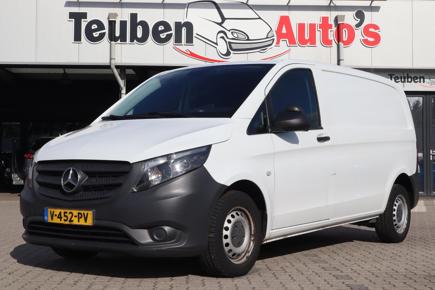 Mercedes-Benz Vito - 114 CDI Lang | Automaat | Cruise control | Climate control | Bluetooth| Zie Foto's | - AutoWereld.nl
