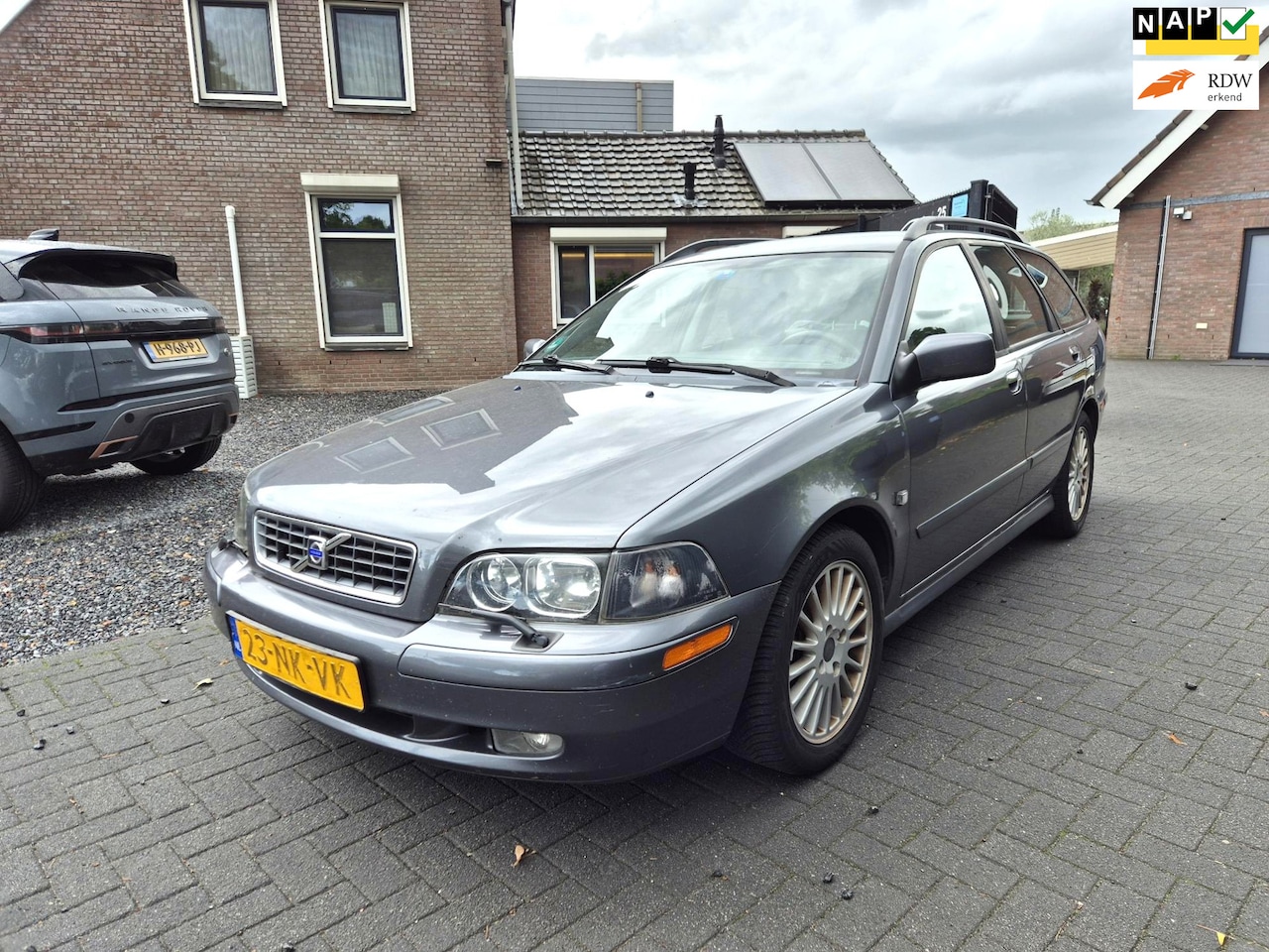 Volvo V40 - 2.0 T Europa Nordic Clima Cruise Trekhaak Leer - AutoWereld.nl
