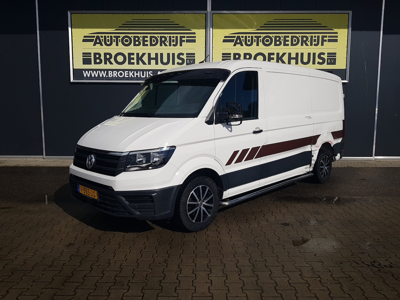 Volkswagen Crafter - 35 2.0 TDI L3H3 Highline DSG - AutoWereld.nl